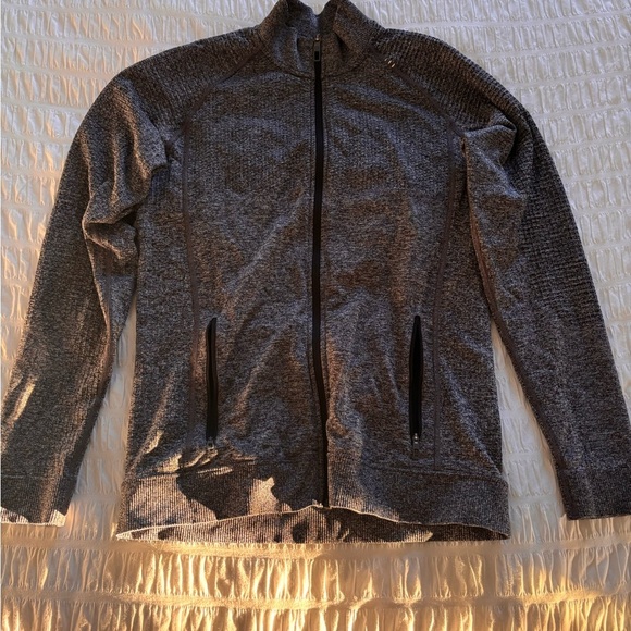 lululemon athletica Gray Performance Jacket - Picture 2 of 8